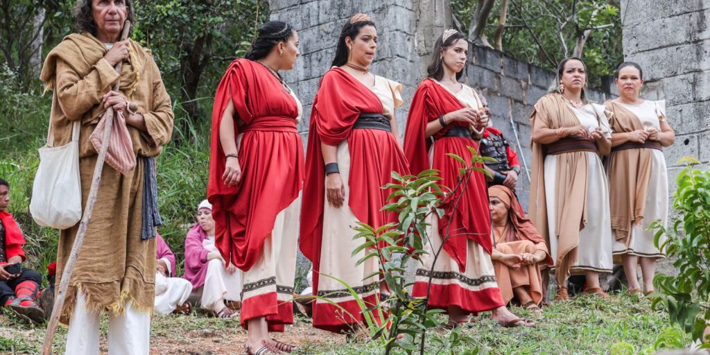 trabalho-e-estudo:-comerciantes-em-via-sacra-no-df-esperam-“milagres”