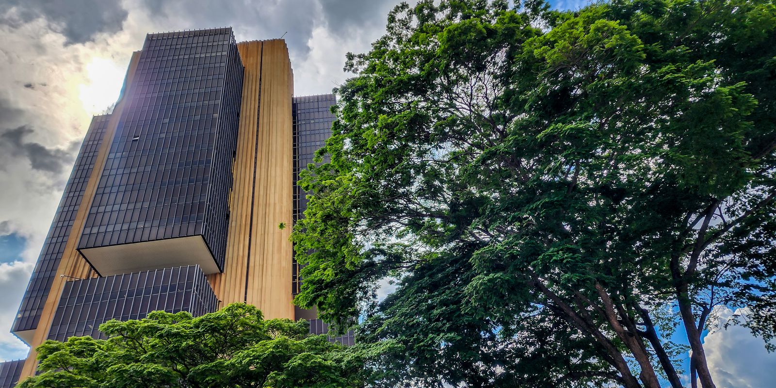 conselho-monetario-aprova-moeda-dos-60-anos-do-banco-central