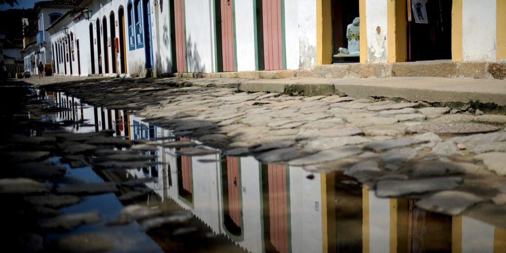 paraty-recebe-festival-de-arte-da-palavra-com-programacao-literaria