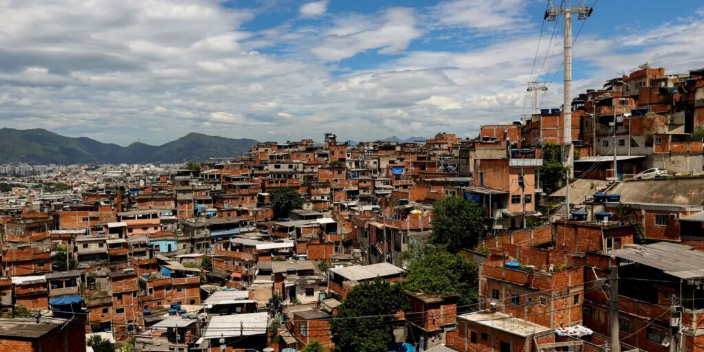 policia-prende-suspeitos-de-enviar-armas-para-o-complexo-do-alemao