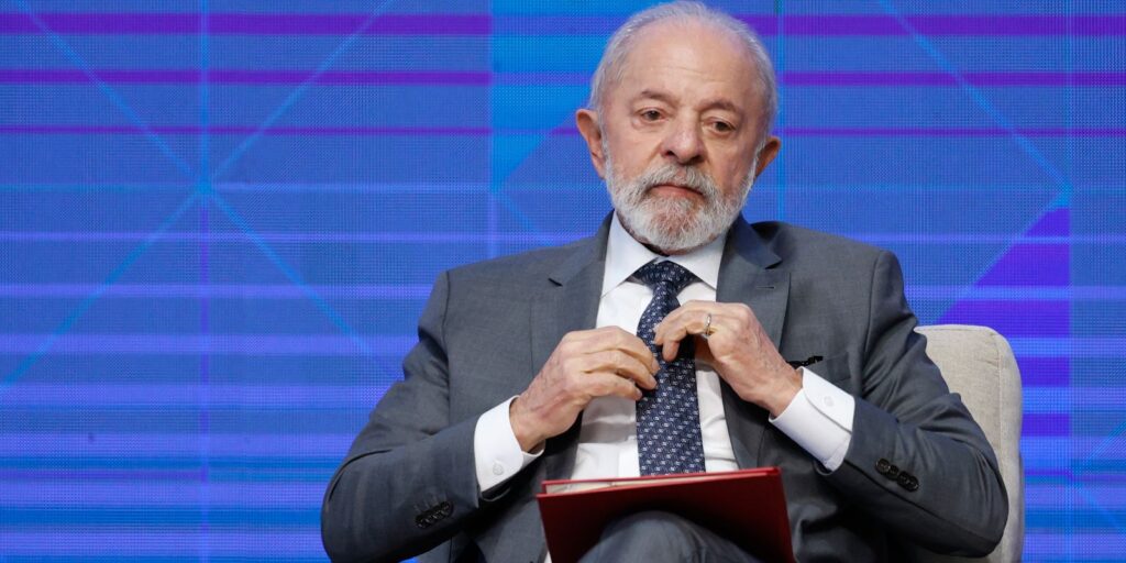 lula-rebate-defesa-que-trump-fez-de-bolsonaro:-“nao-aceitamos-tutela”