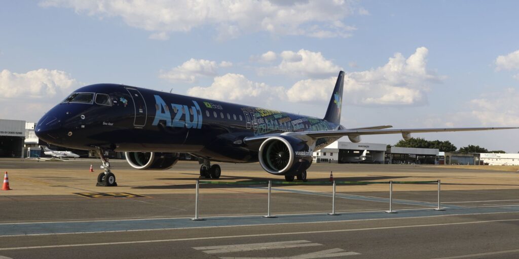 azul-encerra-operacoes-em-14-cidades