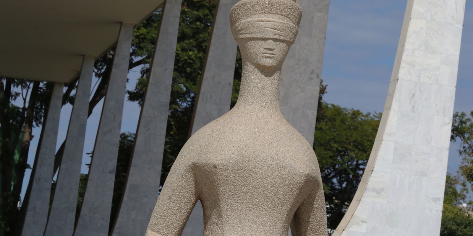 desvios-de-emendas:-stf-marca-para-quinta-interrogatorio-de-deputados