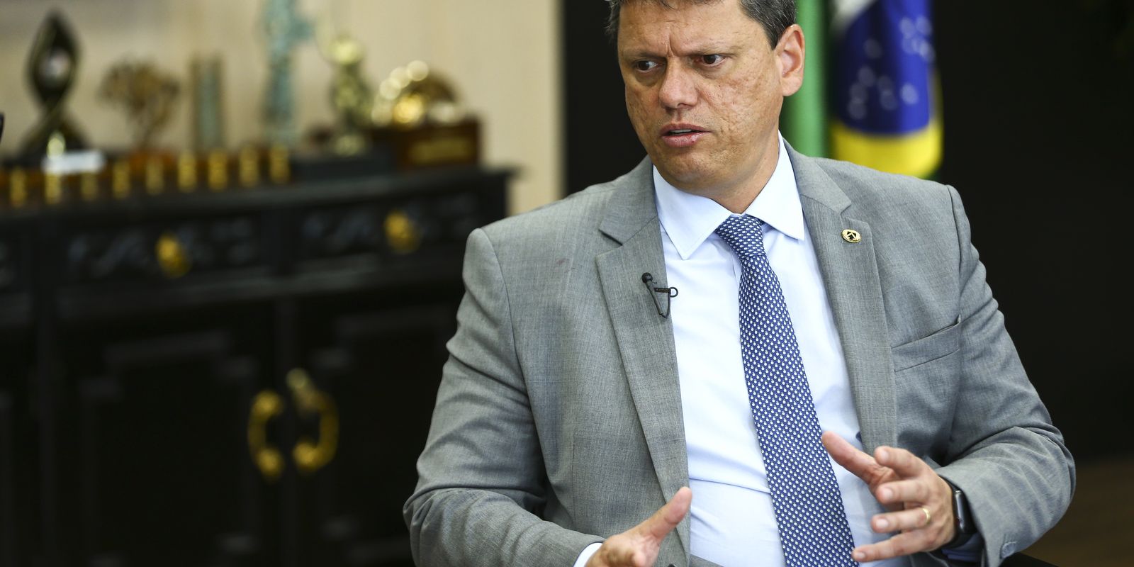 moraes-autoriza-visita-do-governador-de-sao-paulo-a-jair-bolsonaro