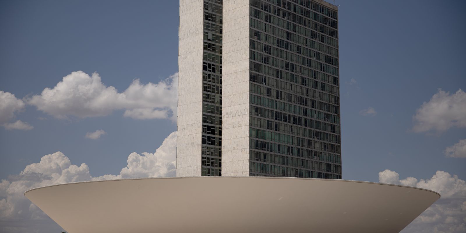 pgr-envia-ao-stf-parecer-contrario-a-mandato-remoto-no-congresso