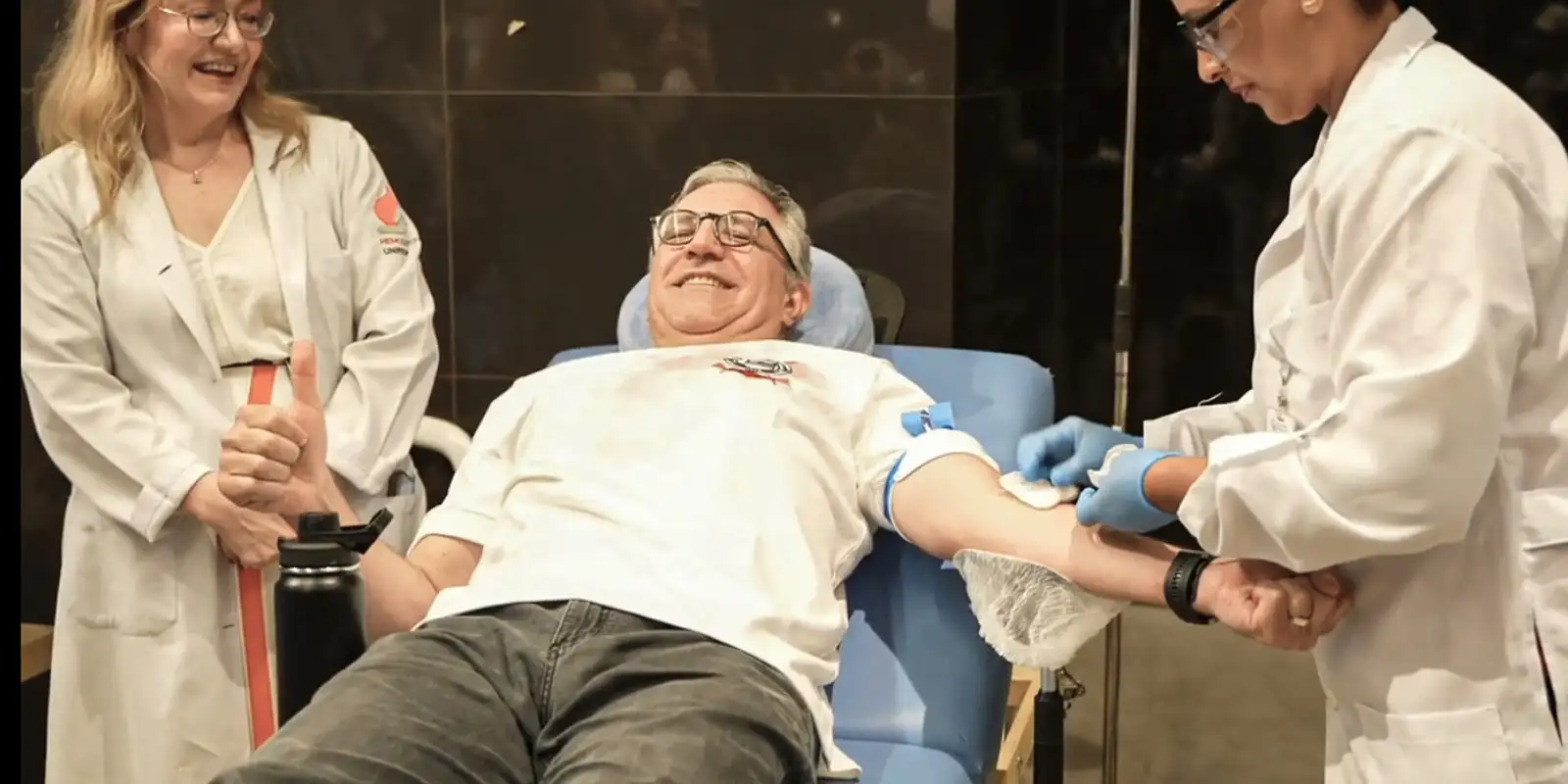 padilha-doa-sangue-e-marca-inicio-da-vacinacao-contra-virus-sincicial