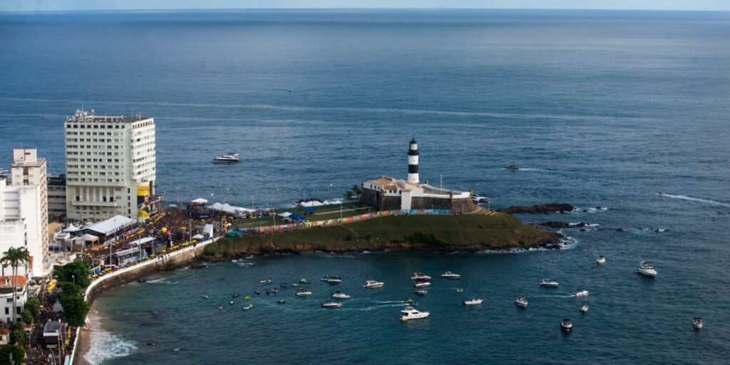 capital-baiana-completa-477-anos-no-domingo,-encantando-visitantes