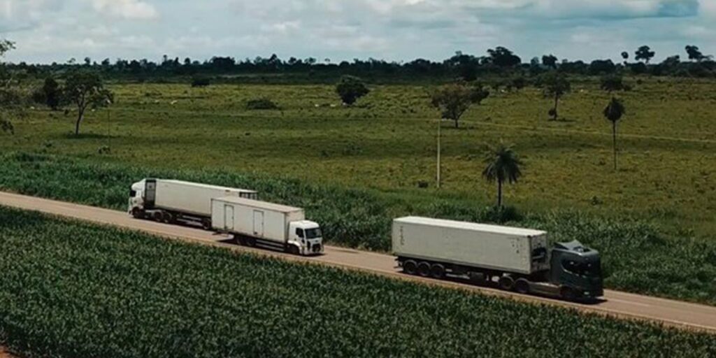 servicos-avancam-0,1%-em-fevereiro,-patamar-recorde-da-serie-historica