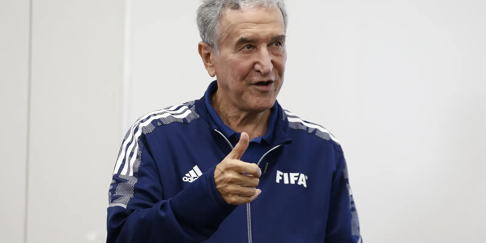 tecnico-do-tetra,-carlos-alberto-parreira-e-internado-no-rio