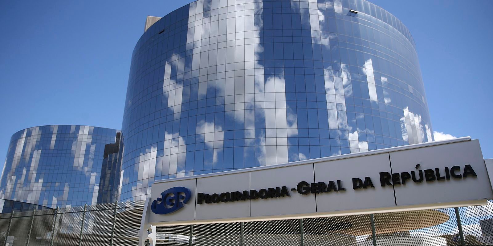 pgr-deve-se-manifestar-sobre-supostas-conversas-entre-vorcaro-e-moraes