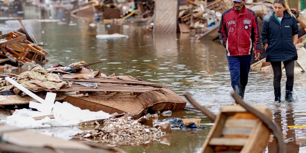 super-ricos-poluem-mais-que-metade-da-populacao-mundial,-mostra-estudo