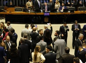 camara-aprova-reducao-de-beneficios-fiscais;-projeto-vai-ao-senado