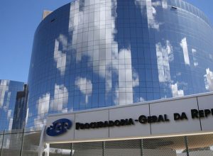 pgr-defende-validade-de-norma-do-cfm-que-proibiu-assistolia-fetal 