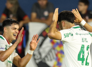 palmeiras-derrota-bragantino-para-manter-lideranca-no-brasileiro