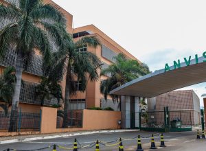anvisa-proibe-suplemento-irregular-e-suspende-lotes-de-creatina