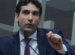 galipolo-critica-empresas-que-pressionam-para-usar-fgc