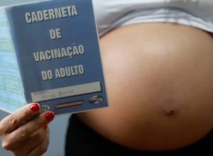 resistencia-as-vacinas-contra-gripe-e-covid-coloca-gestantes-em-risco