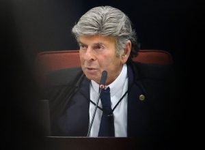 fux-pede-acesso-a-processos-contra-jair-bolsonaro-no-stf