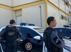 operacao-no-rj-mira-esquema-de-cooperacao-de-pms-com-comando-vermelho