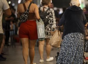 corte-amplo-de-gastos-publicos-afetaria-area-social,-dizem-economistas