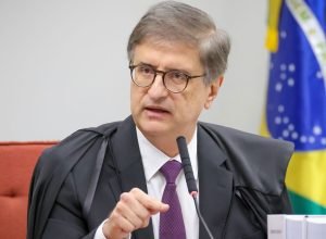 pgr-nao-ve-abuso-de-andre-mendonca-em-investigacao-contra-moraes