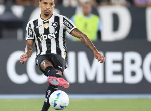 libertadores:-botafogo-enfrenta-o-estudiantes-em-la-plata
