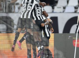 copa-do-brasil:-botafogo-goleia-e-encaminha-classificacao-para-oitavas