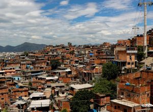 policia-prende-suspeitos-de-enviar-armas-para-o-complexo-do-alemao