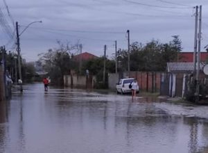 em-um-ano,-o-alerta-da-defesa-civil-emitiu-425-mensagens-a-populacao
