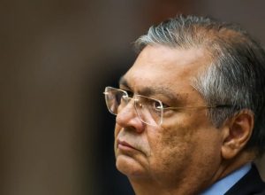 dino-vence-acao-contra-hospital-por-morte-de-filho-e-doara-dinheiro