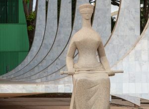 stf-comeca-a-julgar-reus-do-nucleo-4-da-trama-golpista-nesta-terca