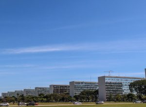 tcu-suspende-exigencia-de-governo-buscar-centro-da-meta-fiscal-em-2025